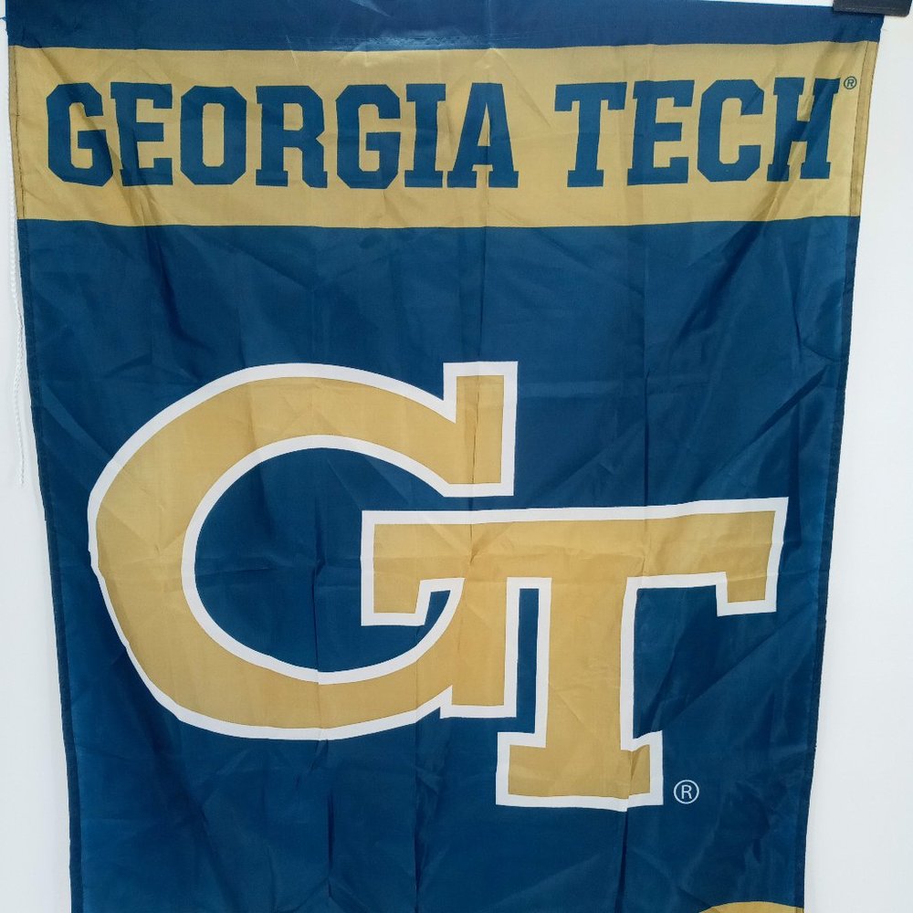 NWOT Georgia Tech 2' X 4' Flag